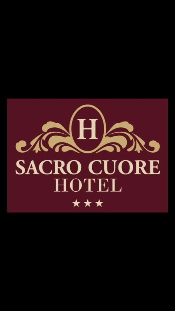 Casa Per Ferie "Sacro Cuore" Marina di Massa Exterior foto